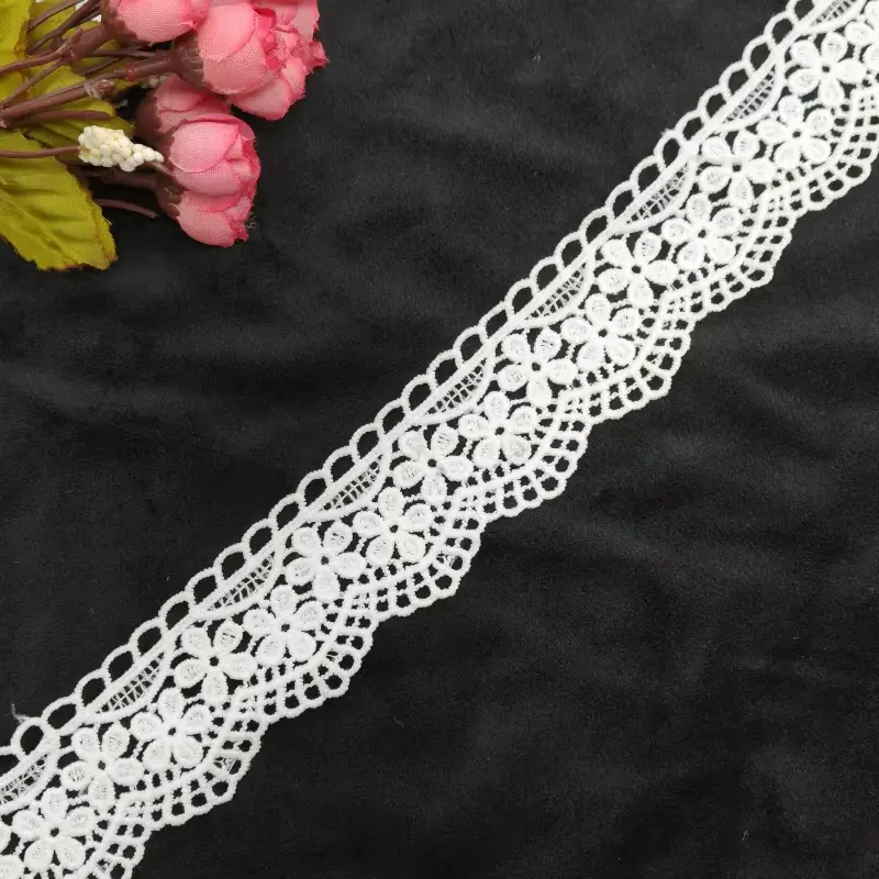 Customizable Fashionable White Milk Silk Embroidered Lace Clothing Accessories