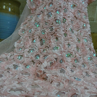 Bláthanna Fabraic Bainise 3D Rose Bláthanna Rug Gúna Bog Bridal Fabraic Lása Cleite le Sequin