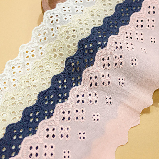 Cadás Floret Bán le Baile Átha Troim Lace Imill Wavy