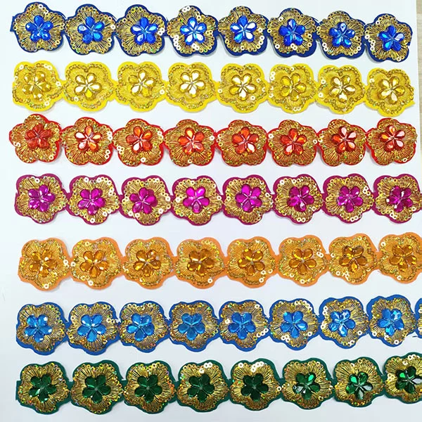 Lása bróidnéireachta lása rhinestone le bearradh lása gliú ar ais le haghaidh éadaí